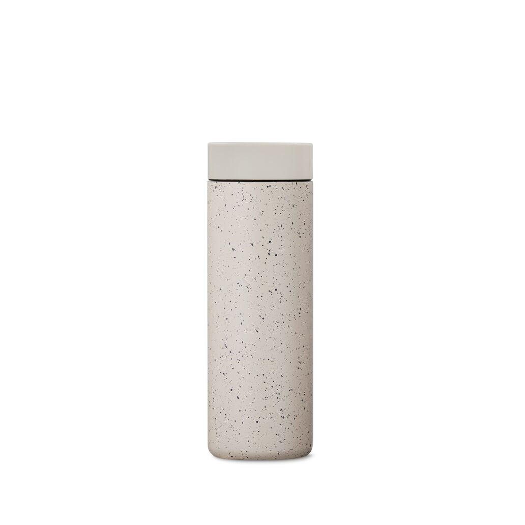 360-traveler-n9 WebPDP-16oz_360_Traveler_Desert_Tan_Speckle_Studio__TRV1SV16224_Back.jpg