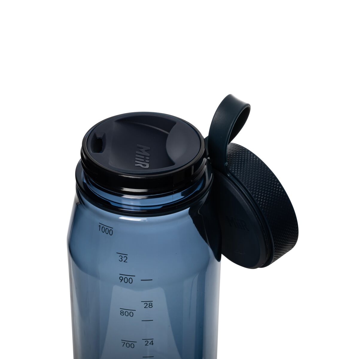 everywhere-bottle-b4 WebPDP-33oz_Everywhere_Bottle_TidalBlue__EWB1PN32215_X2Studio_TetherTwist.jpg