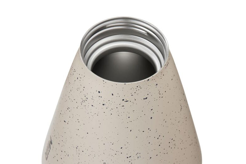 new-standard-carafe-n6 WebPDP-33oz_New_Standard_Carafe_Desert_Tan_Speckle_Studio__CAR1SVOS224_45_Top_Off.jpg