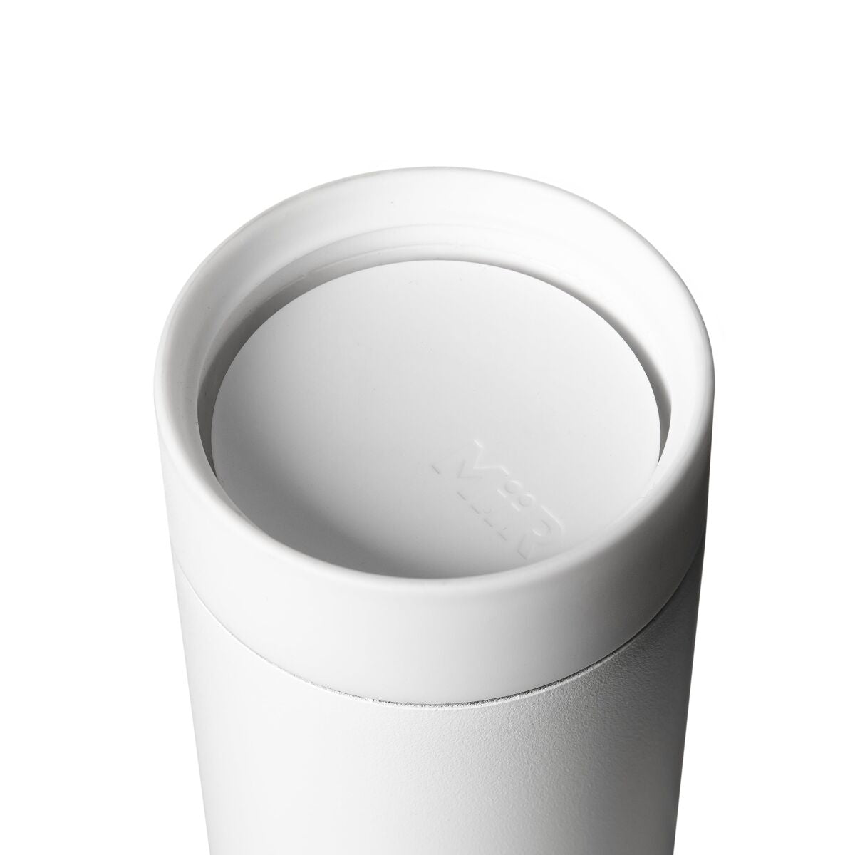 360-lid-f4 WebPDP-360_Lid_White__3602PNWM001_X2Studio_Closeup_Open.jpg