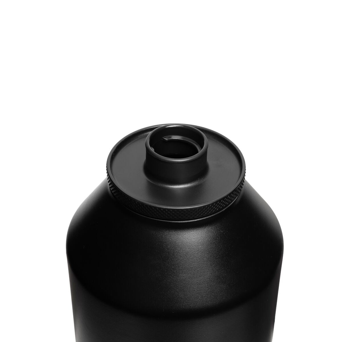 64oz-wm-bottle-2x-pint-cups-w3 WebPDP-64oz_Wide_Mouth_Bottle_Black__WMB2SV64002_2XStudio_45deg_Lid_On_2.jpg