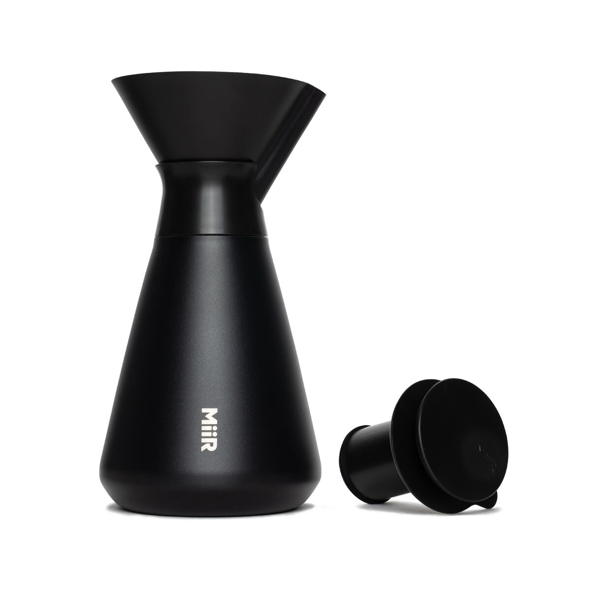 new-standard-carafe-n6 WebPDP-Carafe_Black_Studio_0722_Front_Lid_Staged__CAR1SVOS002.jpg
