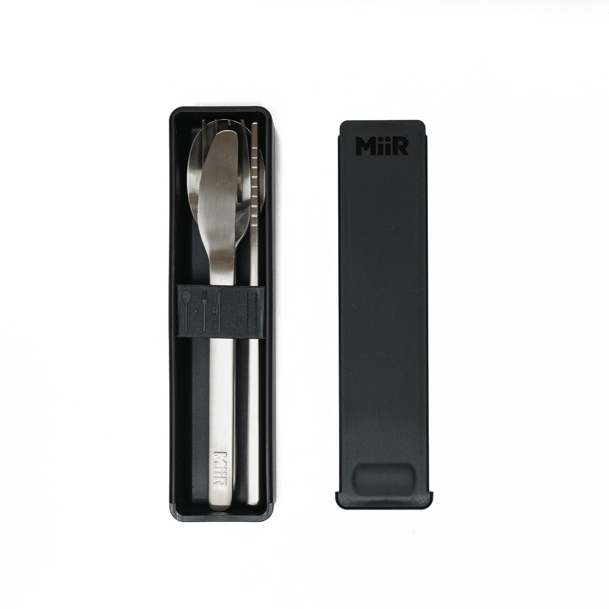 essential-utensil-set-i0 WebPDP-Essential_Utensil_Set__Studio_0323_Above_UTL1SNOS002.jpg