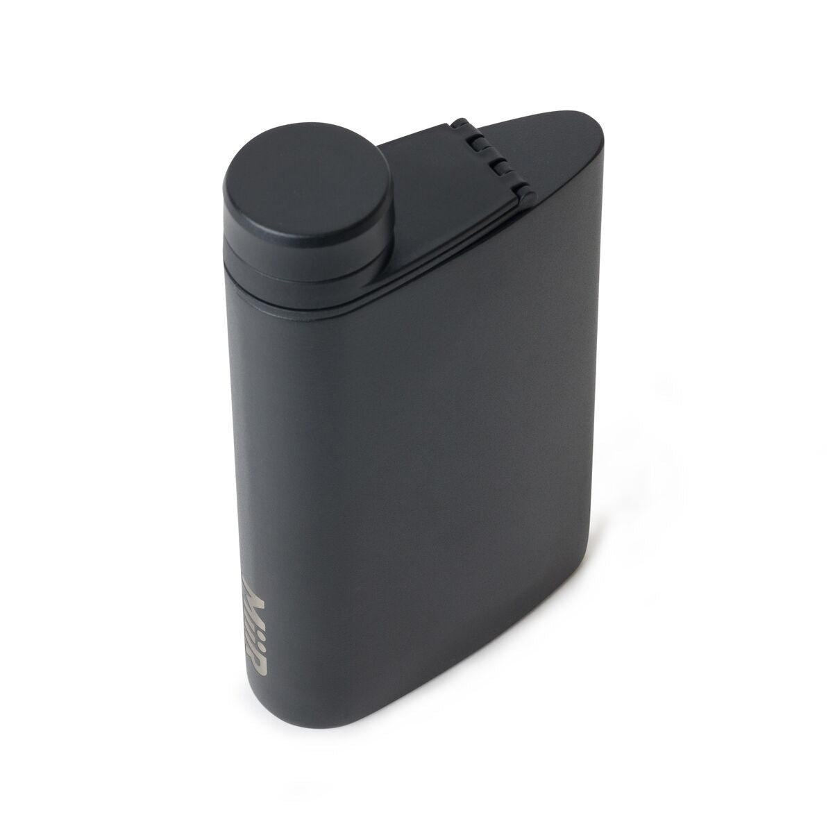 father-s-day-2026-flask-e6 WebPDP-Flask_Black_Studio_1022_45Deg_Closed__FLK1SSOS002.jpg