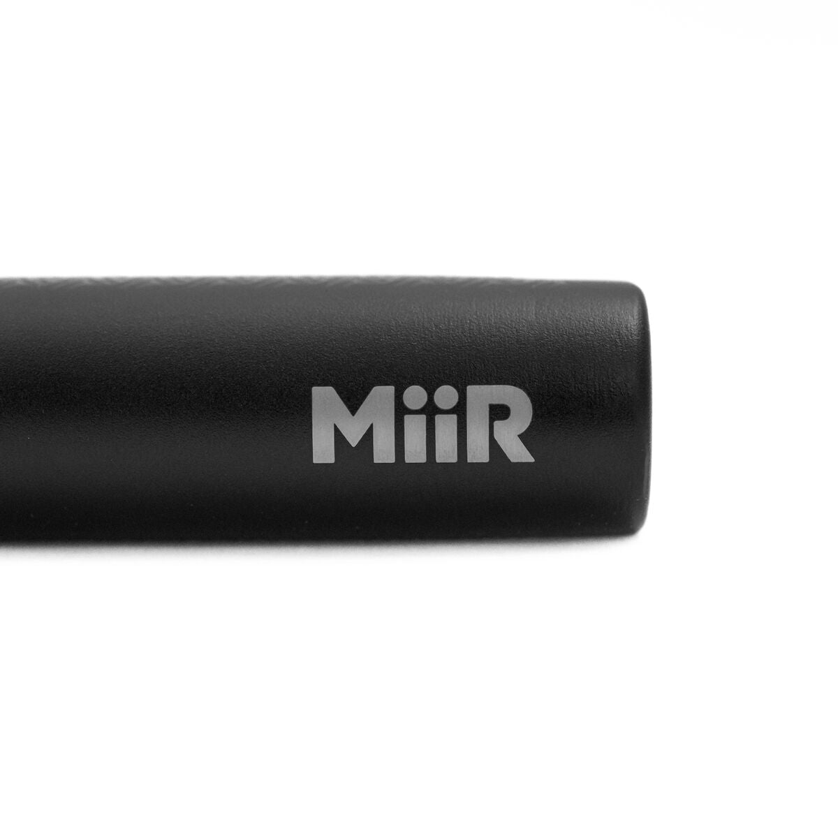 miir-x-carryology-flask-o4 WebPDP-MiiR_x_Carryology_Aero_Flask_Studio__FLK1SSOS401_4_12.10.24__FLK1SSOS401.jpg