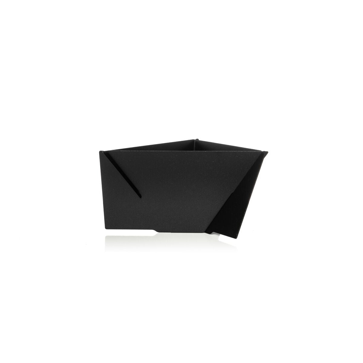 pourigami-w4 WebPDP-Pourigami_Black__POG2SN00002_Studio_Back.jpg